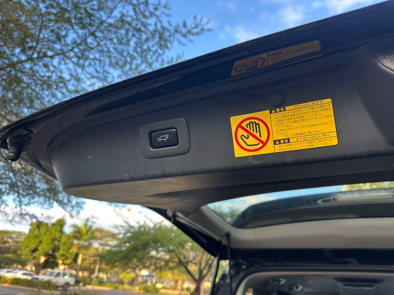 VELLFIRE thumbnail 7